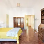 ゲストハウス Quartos Do Marques