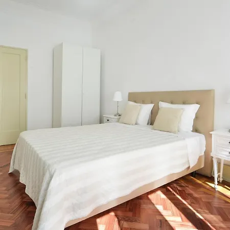 Affittacamere Quartos Do Marques Lisbona