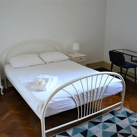 Quartos Do Marques 2*