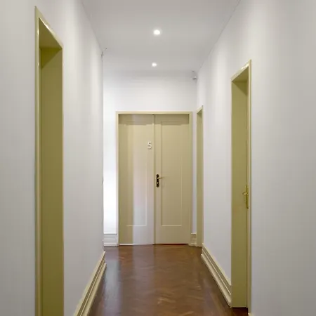 Quartos Do Marques 2*