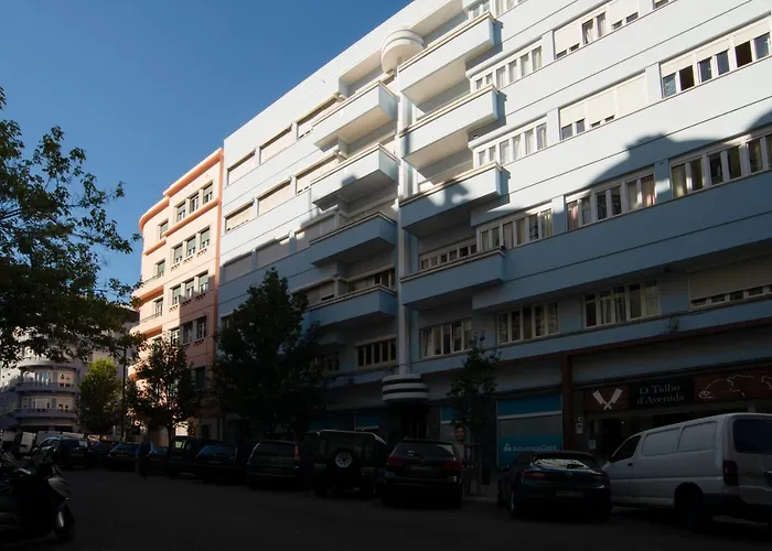 Πανσιόν Quartos Do Marques 2*