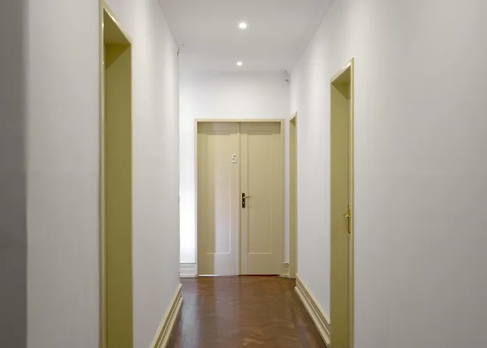 Quartos Do Marques 2*