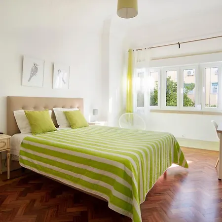 Konukevi Quartos Do Marques 2*