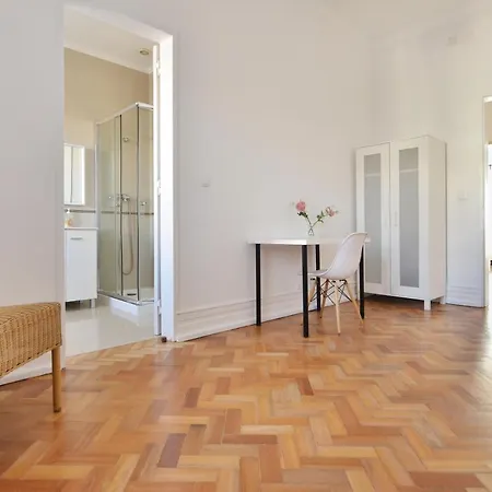 Quartos Do Marques 2*